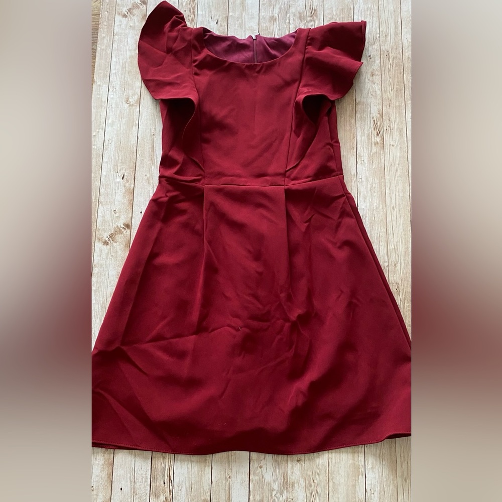 Burgundy Girls Dress. Size 9/10.